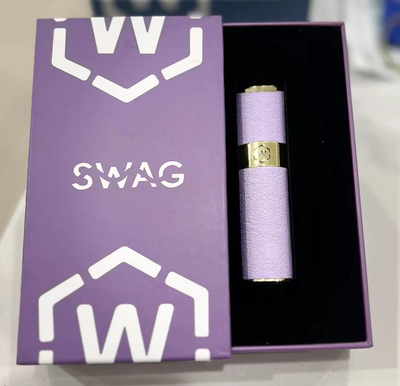 SWAG 皮革主機 | 通用 RELX 一代煙彈 | 400mAh 大電量 | 6 色現貨